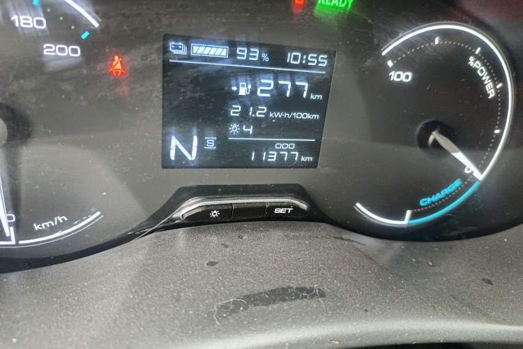 Used Wuling Hongguang New Energy 2024 All-Electric Model 300KM Standard Version
