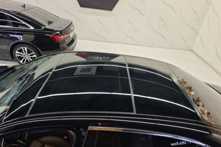 Used Mercedes-Benz E-Class 2023 Facelift E 260 L