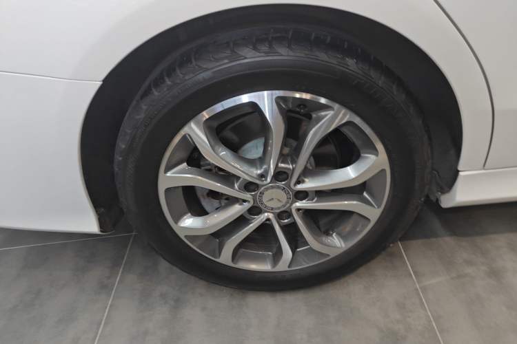 Used Mercedes-Benz C-Class 2015 C 200 L Sport Edition
