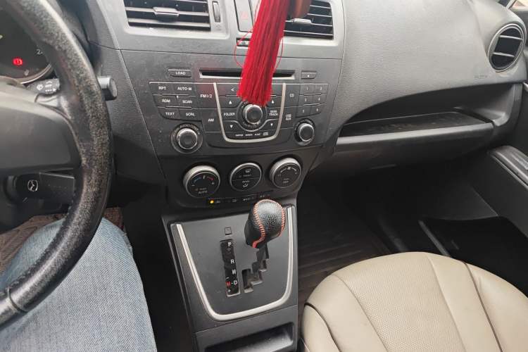 Used Mazda Mazda 5 2013 2.0L Automatic Luxury Version
