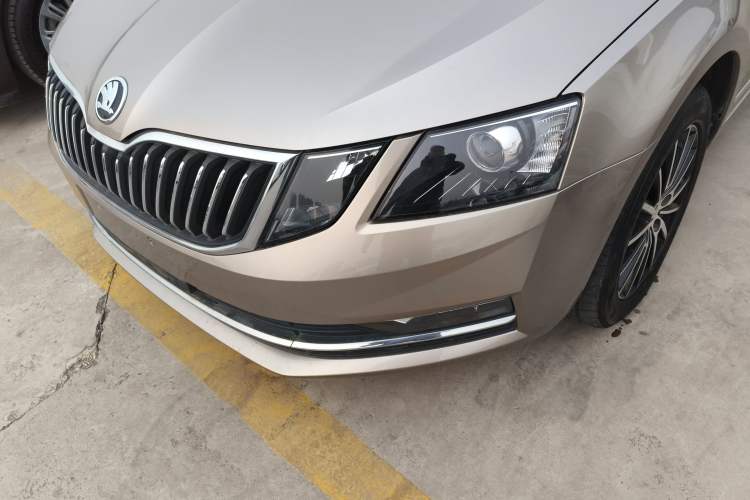 Used Skoda Octavia 2019 TSI230 DSG Luxury Edition
