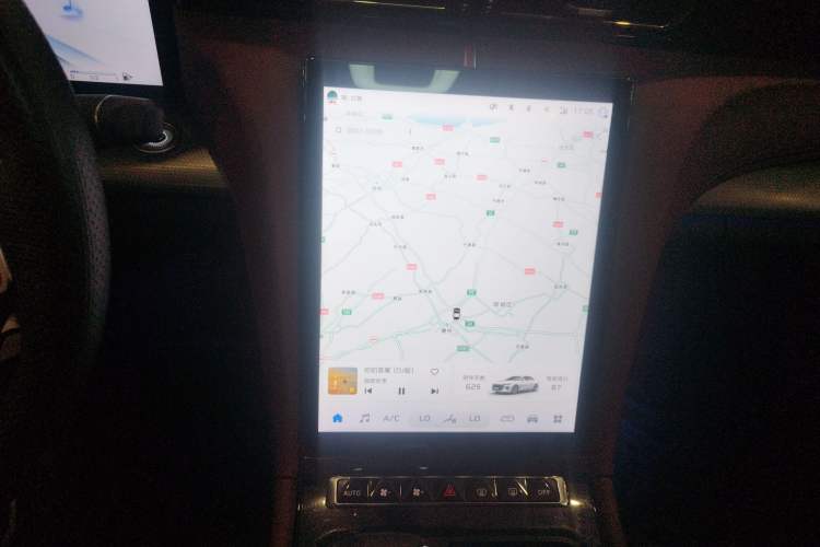 Used Hongqi H5 2023 2.0T Automatic Smart Connect Flagship Edition
