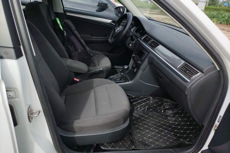 Used Volkswagen Bora 2018 1.5L Automatic Fashion Model