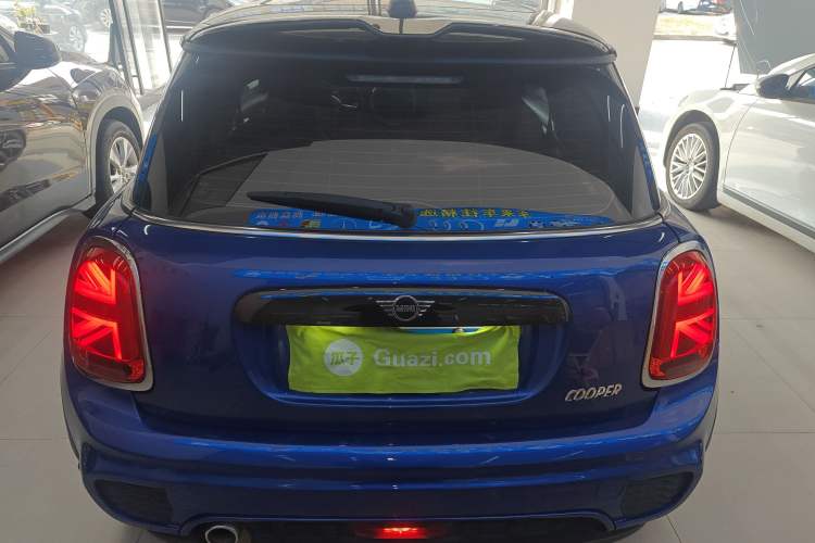 Used  MINI 2018 1.5T COOPER Racing Driver