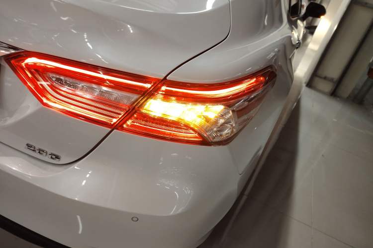 Used Toyota Camry 2021 2.0G Luxury Edition