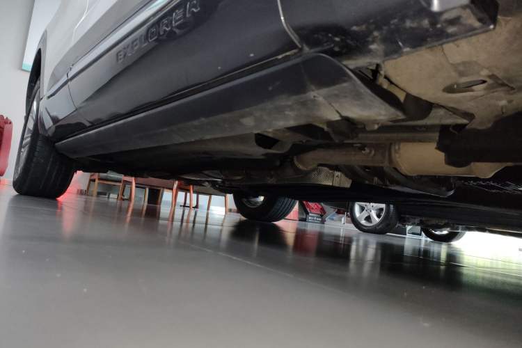 Used Ford Explorer 2020 EcoBoost 285 4x4 Titanium Edition 7-Seater
