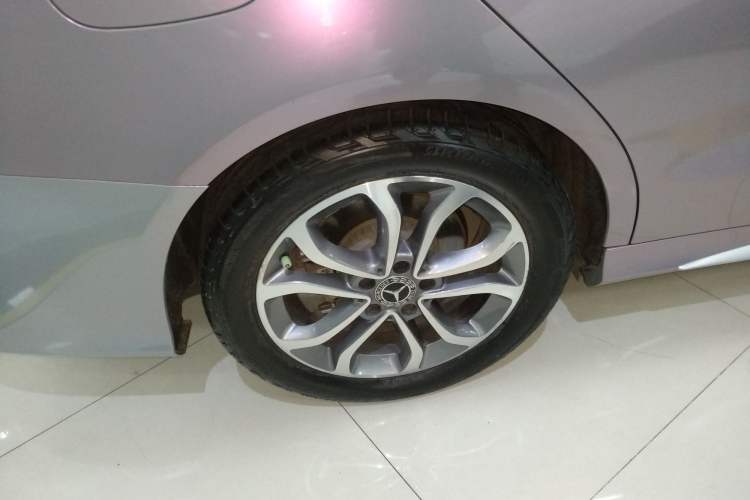 Used Mercedes-Benz C-Class 2018 C 180 L Fashion Edition Sport Version
