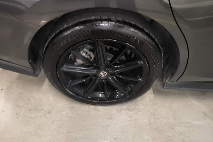 Used Changan UNI-V 2022 1.5T Prestige Version