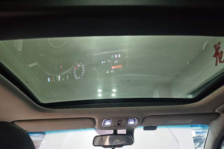 Used Kia K5 New Energy 2018 2.0L Smart Enjoyment Version
