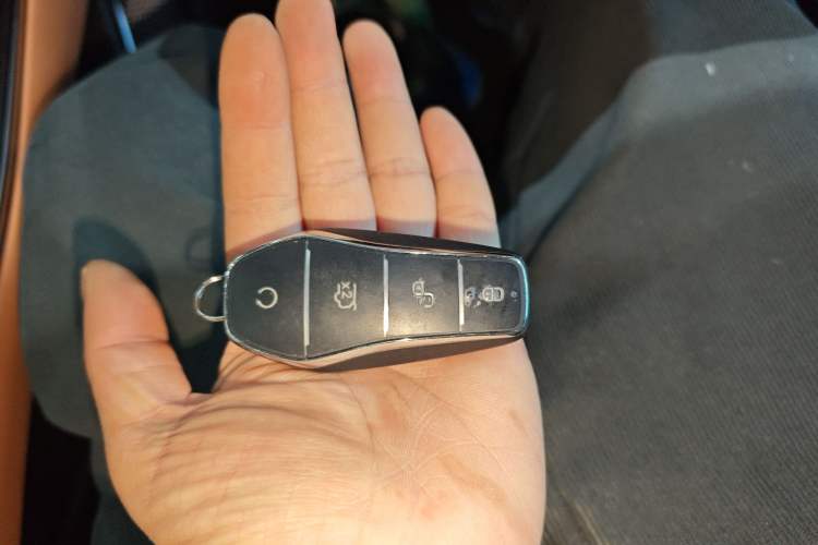 Used BYD Han L 2025 DM-p Four-Wheel-Drive LiDAR Flagship Model
