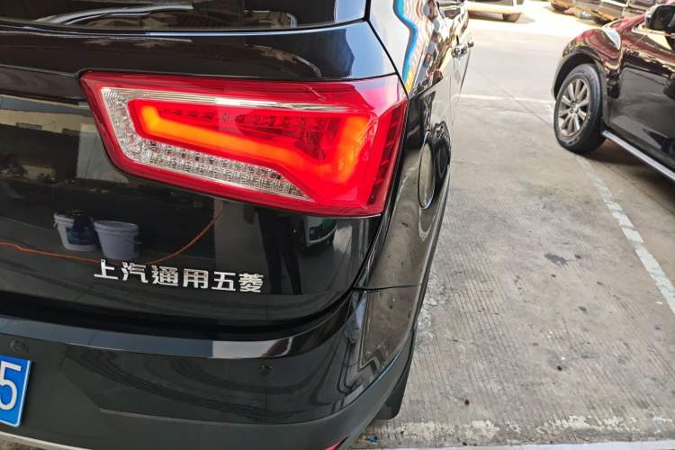 Used Baojun 560 2015 1.8L Manual Luxury Model
