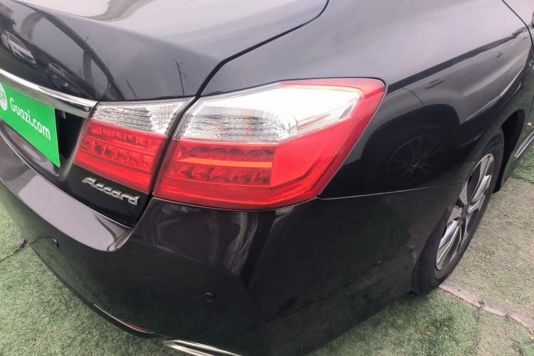 Used Honda Accord 2015 2.0L LX Comfort Edition
