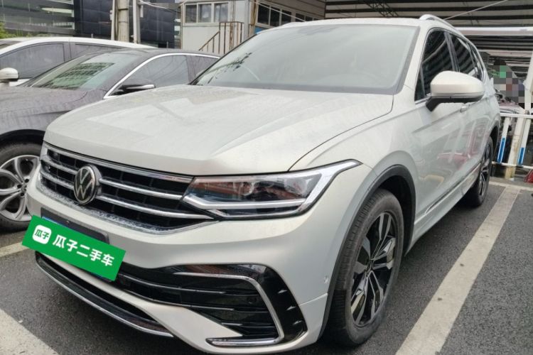 Used Volkswagen Tiguan L 2024 Outstanding Model 330TSI Automatic Two-Wheel Drive R-Line Dragon Glory Edition
