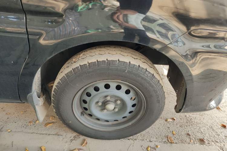 Used FORTHING Lingzhi 2020 M5L 1.6L Comfort Edition 9 Seats
