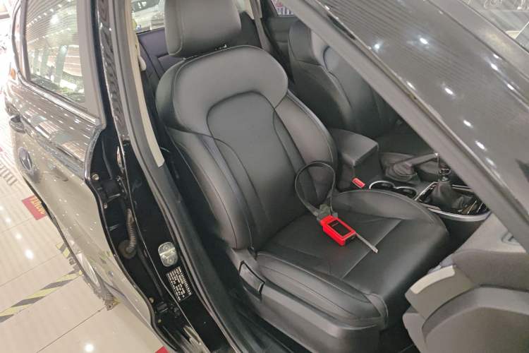 Used Haval H2 2014 1.5T Manual Two-Wheel Drive Elite Edition