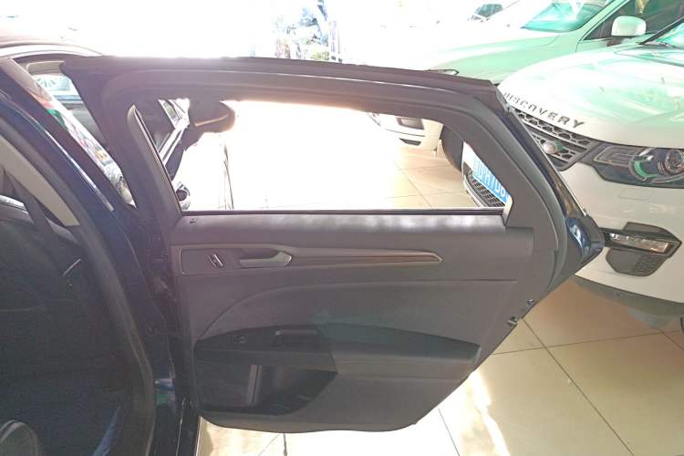 Used Ford Mondeo 2018 EcoBoost 180 Smart Control Fashion Model China VI Standard
