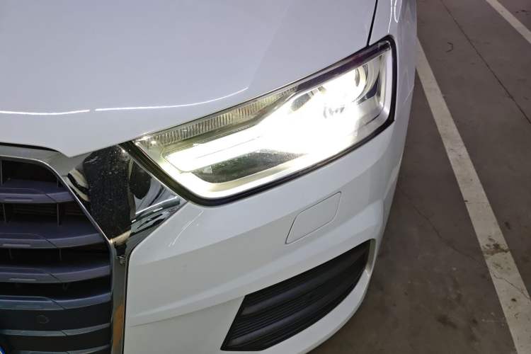 Used Audi Q3 2016 35 TFSI Fashion Model
