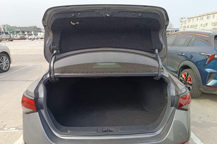 Used Nissan Sylphy 2021 1.6L XL CVT Enjoyment Edition
