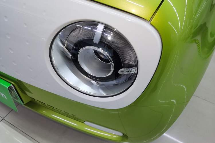 Used ORA Black Cat 2021 301 km Basic Version
