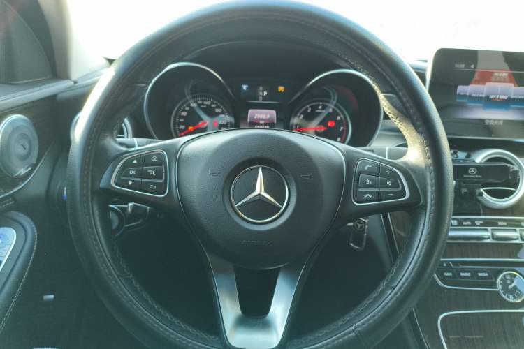 Used Mercedes-Benz C-Class 2018 C 180 L Fashion Model
