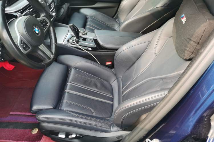 Used BMW 5 Series (Import) 2020 525i M Sport Package
