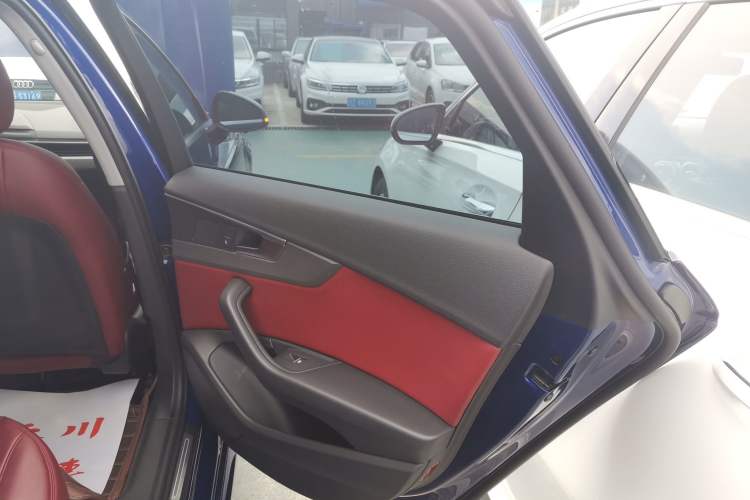 Used Audi A4L 2019 40 TFSI Ambition China VI
