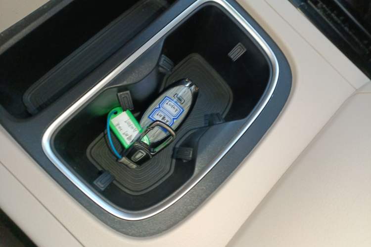 Used Bestune M9 2023 2.0T Ultimate Edition