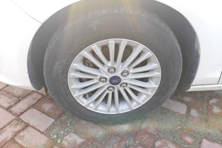 Used Ford Escort 2017 Revised Version 1.5L Manual Comfort Edition
