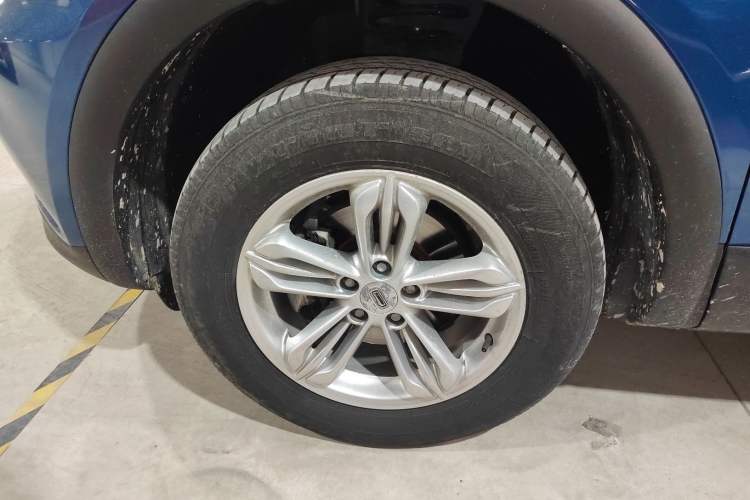 Used Qoros 5 2018 Revised Version 1.6T Automatic Leading Edition
