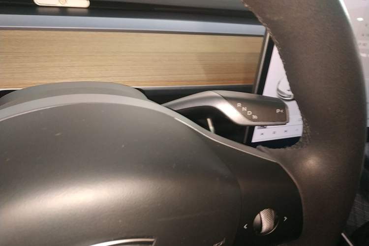 Used Tesla Model 3 2019 Standard Range Rear-Drive Upgraded Version
