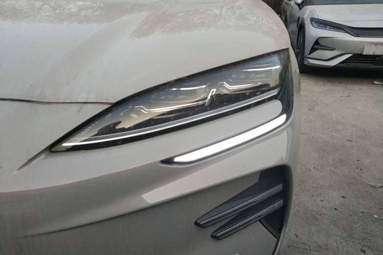 Used BYD Song PLUS New Energy 2025 EV Intelligent Driving Version 520km Premium Model