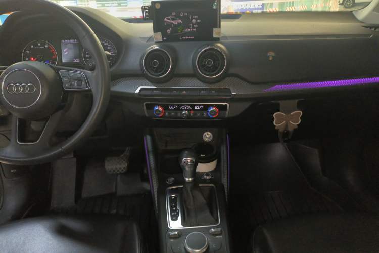 Used Audi Q2L 2020 35 TFSI Fashionable and Elegant Model
