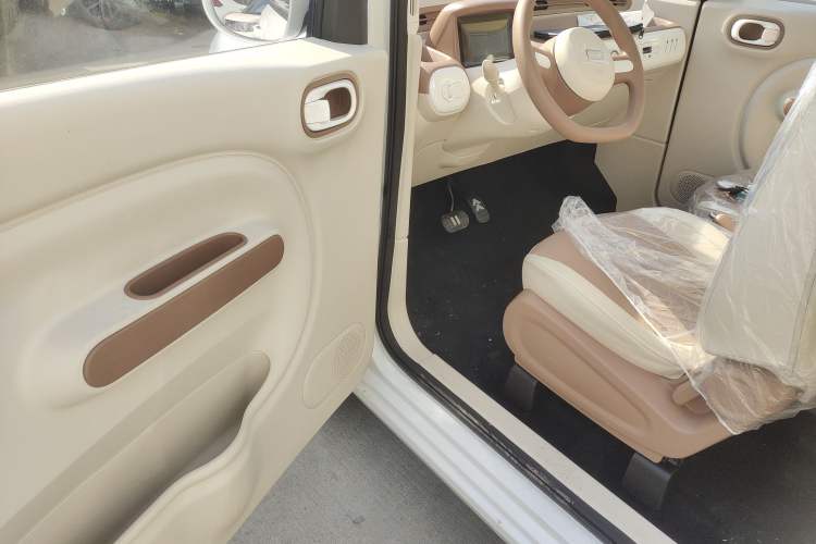 Used Bestune Pony 2026 Model 222km Cute Horse Plus