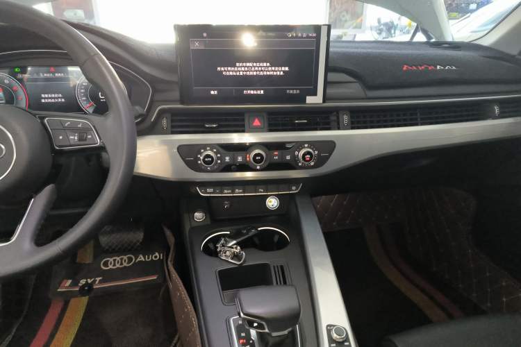 Used Audi A4L 2022 40 TFSI Fashion Dynamic Model
