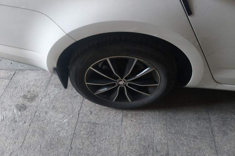 Used Skoda Octavia 2017 1.6L Automatic Smart Drive Edition
