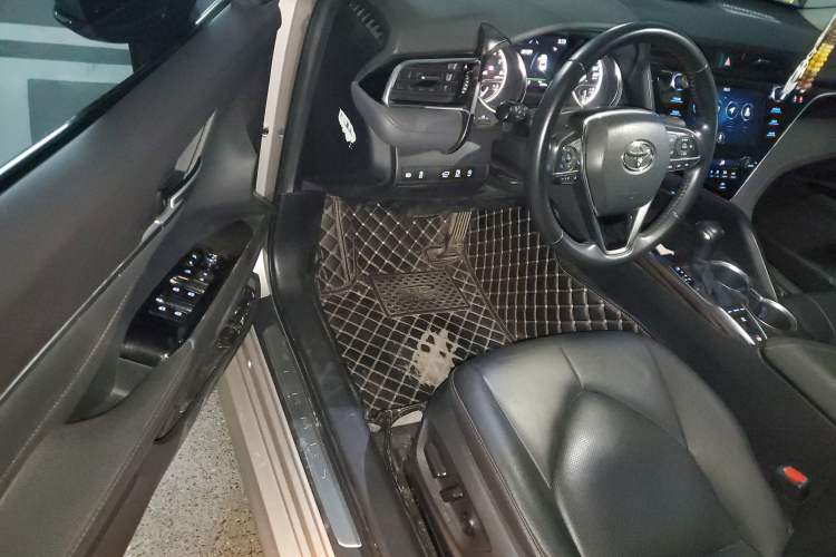 Used Toyota Camry 2019 Revised Version 2.5G Luxury Edition