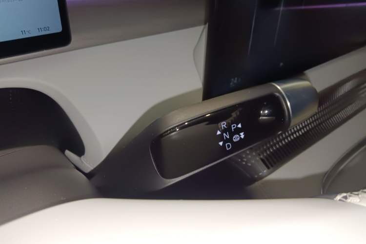 Used XPeng X9 2024 702 Ultra-Long Range Pro