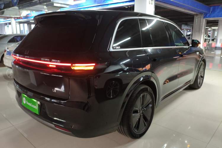 Used Li Auto L8 2024 PRO Model
