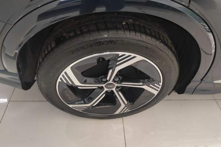 Used Audi Q4 e-tron 2024 40 e-tron Boundary Edition
