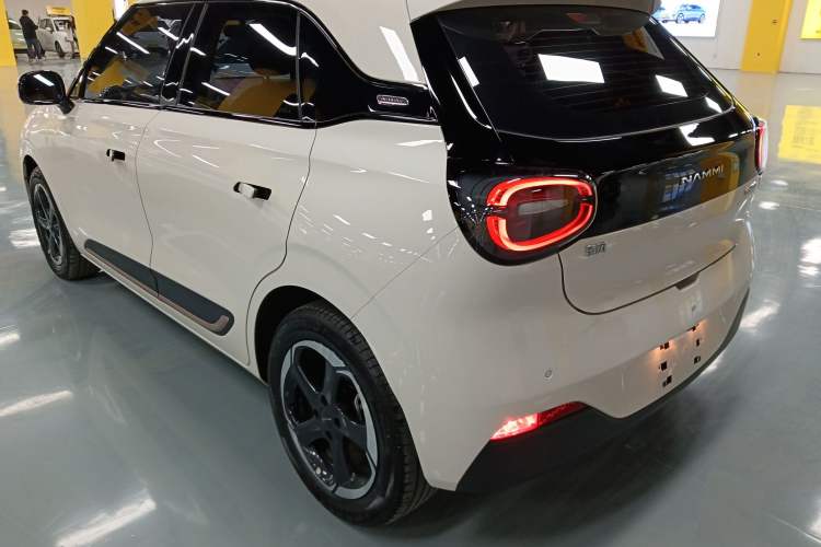 Used Dongfeng NAMMI 01 2024 430 Plus Smart+
