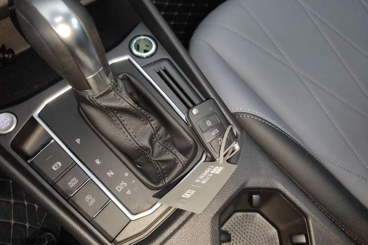 Used Volkswagen Lavida 2024 1.5L Automatic 5 Million Edition