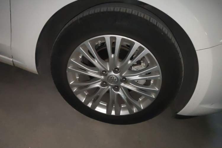 Used Buick GT 2015 15N Automatic Deluxe Edition
