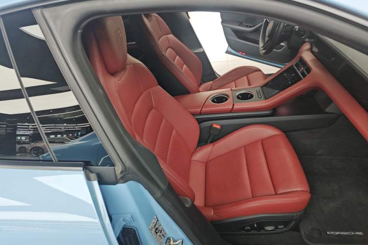 Used Porsche Taycan 2022-Year Updated Taycan
