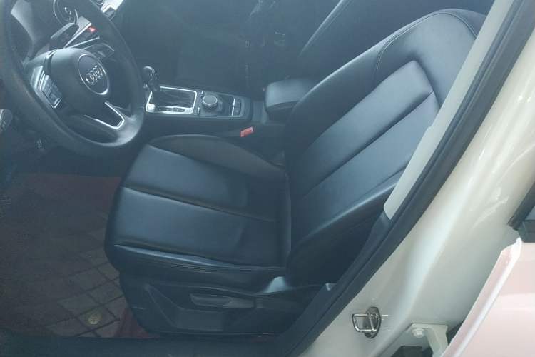 Used Audi Q2L 2020 35 TFSI Ambition Dynamic Edition
