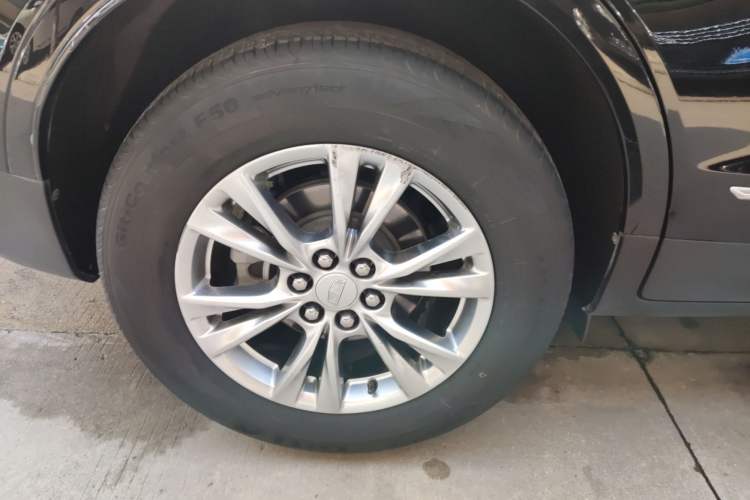 Used Cadillac XT5 2021 2.0T Two-Wheel Drive Luxury Version