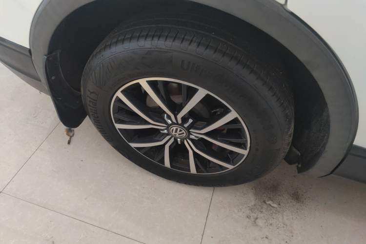 Used Volkswagen Tiguan L 2017 330TSI Automatic Two-Wheel Drive Luxury Edition
