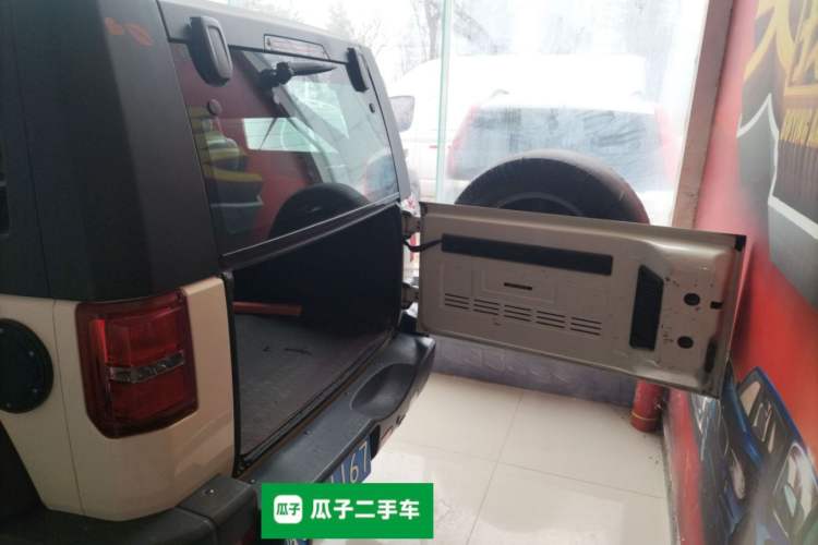 Used  BJ40 2016 40L 2.3T Manual All-Wheel Drive Prestige Edition
