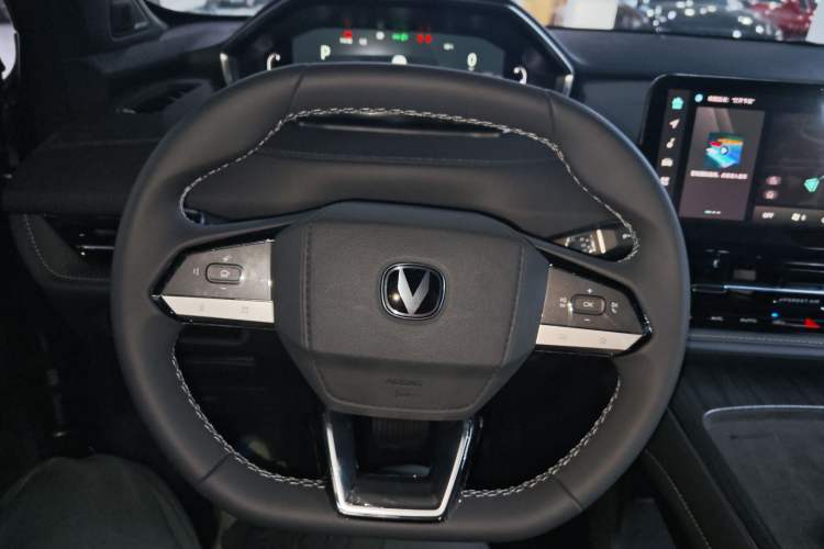 Used Changan CS55PLUS PHEV 2025 Smart New Blue Whale 125km Battleship Edition
