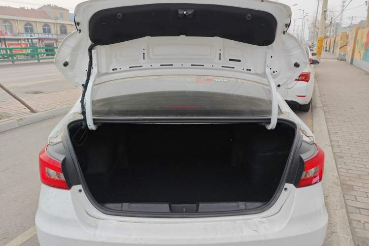 Used Chery Arrizo 5 2019 1.5L Manual Youth Edition China V Standard
