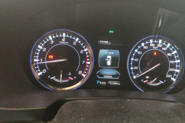 Used Changan CS95 2017 2.0T Two-Wheel Drive Zhitu Edition
